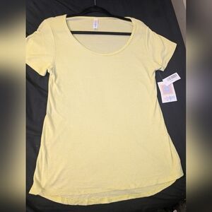 LuLaRoe Classic Tee in Lemon w/Stripes (New w/Tags!)